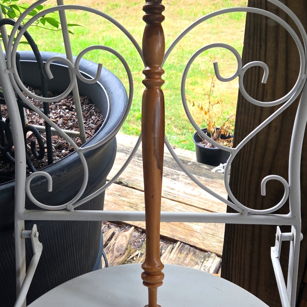 Upcycled Spindle Garden Sign - Picture 4 of 9